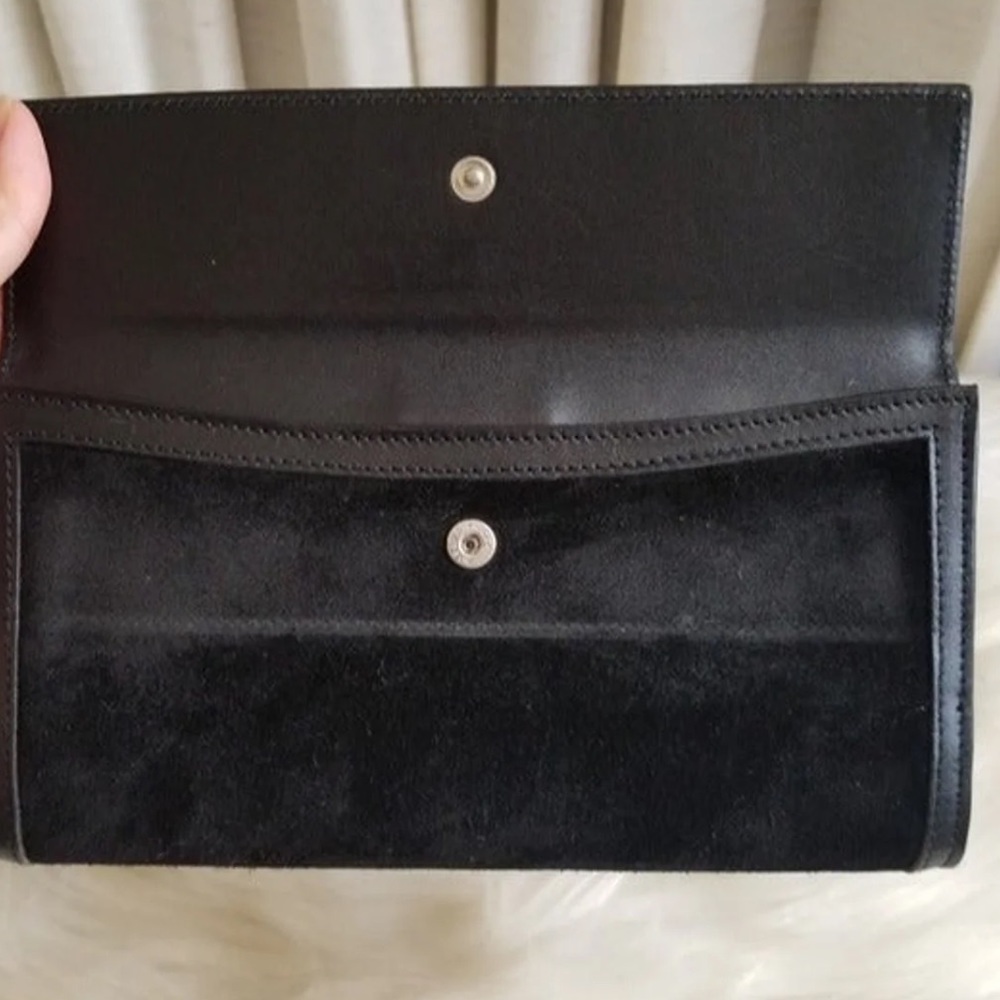 Gucci Wallet Authentic - Picture 5 of 10